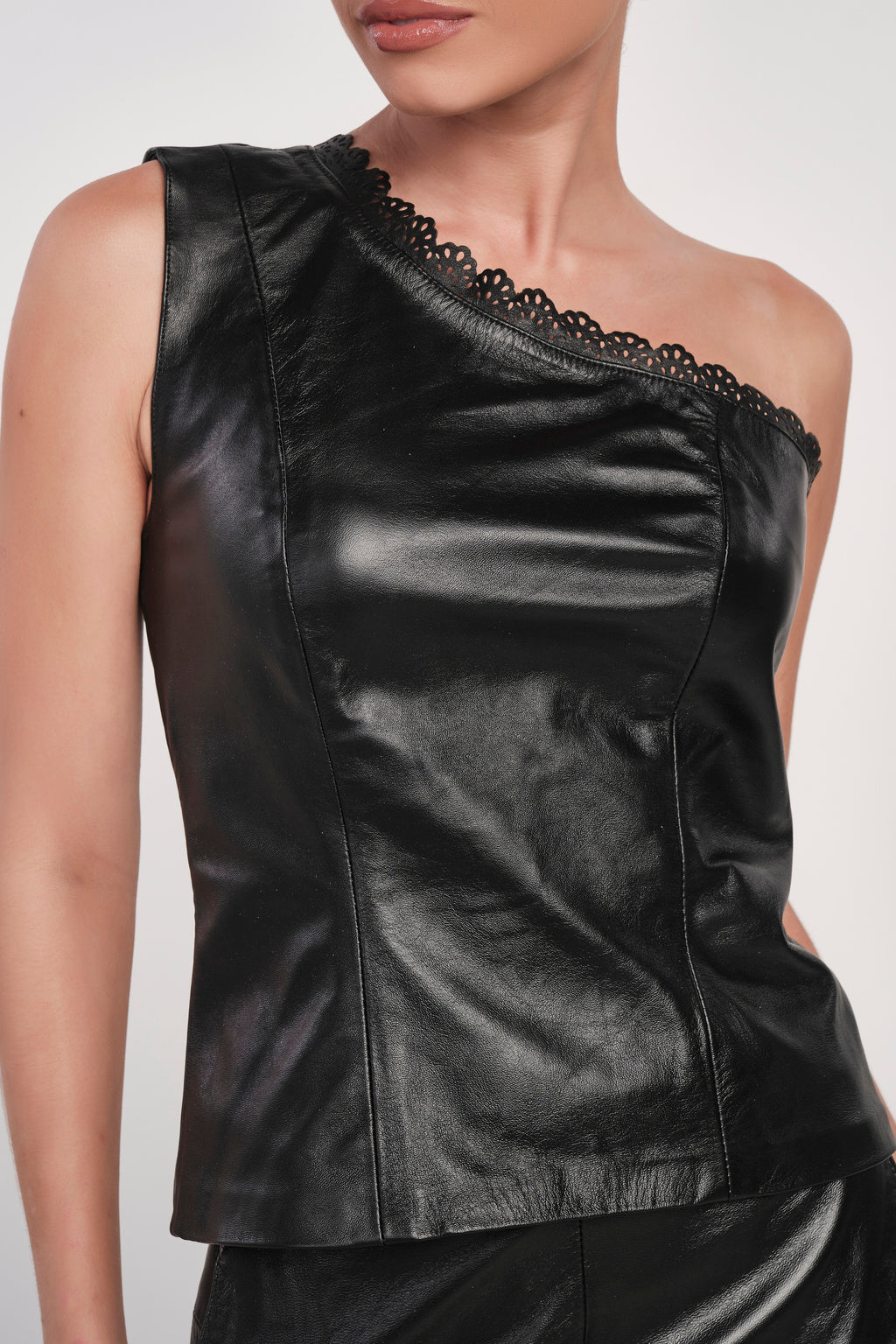 Blusa Assimétrica com detalhes Florida