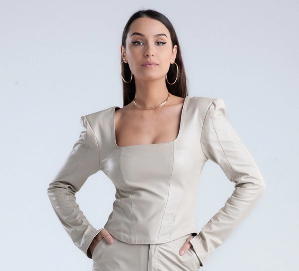 Blusa decote quadrado Nagoya