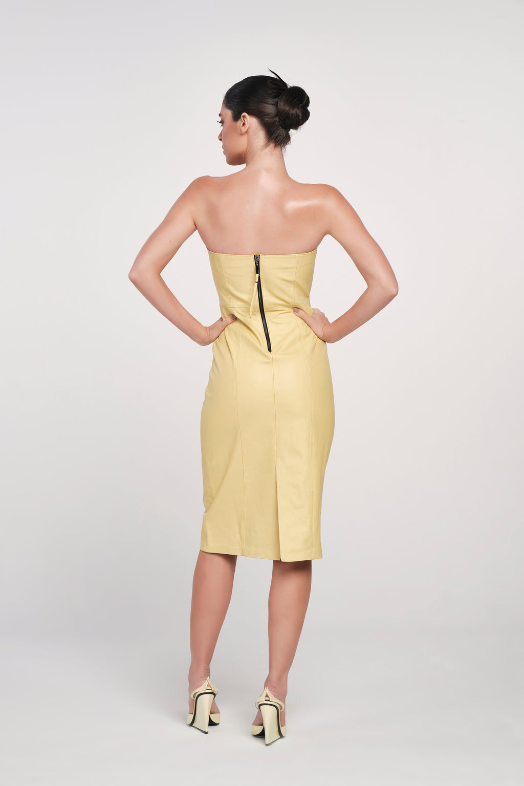 Vestido Tomara que caia Midi Helsinki