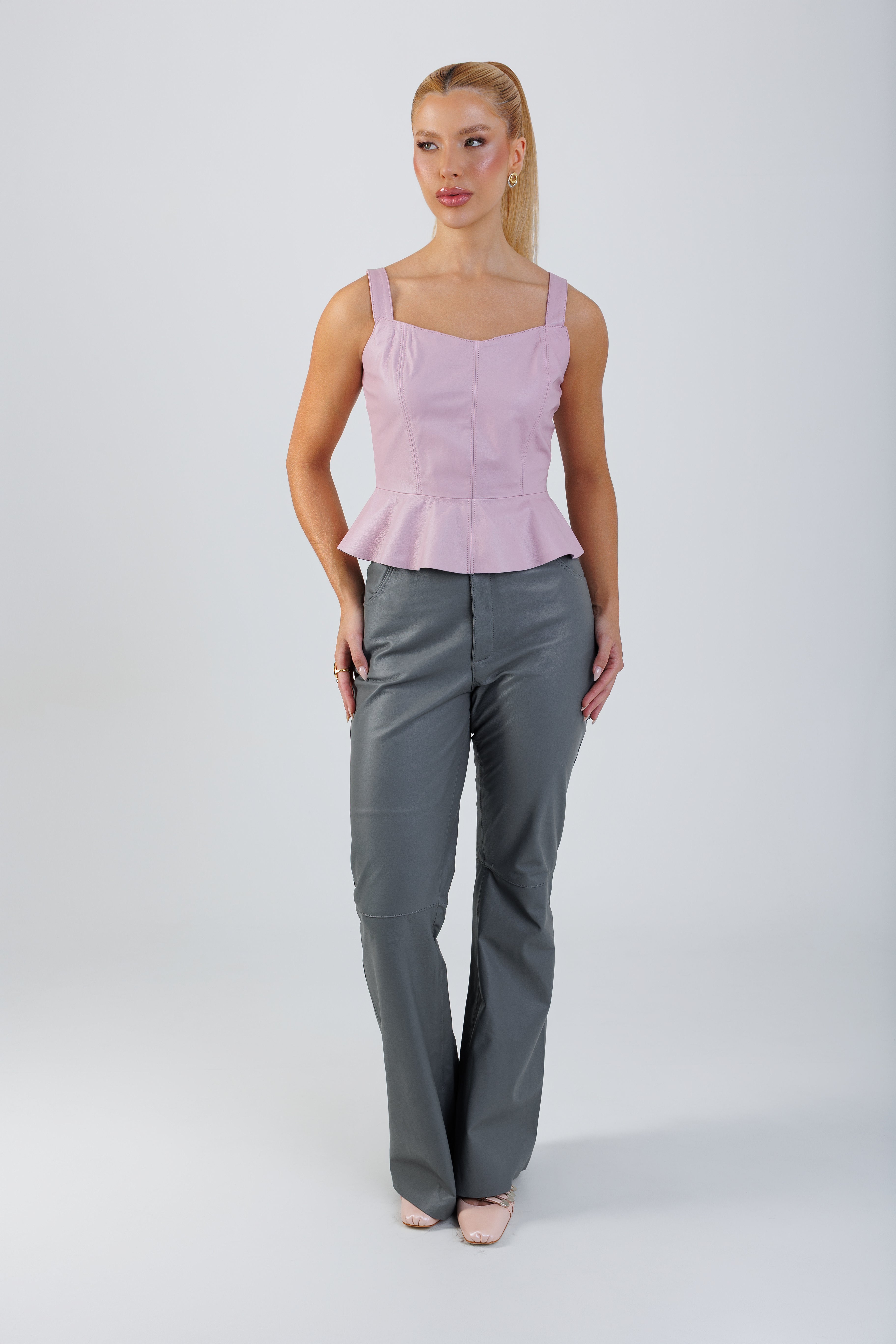 Regata  Ruffle
