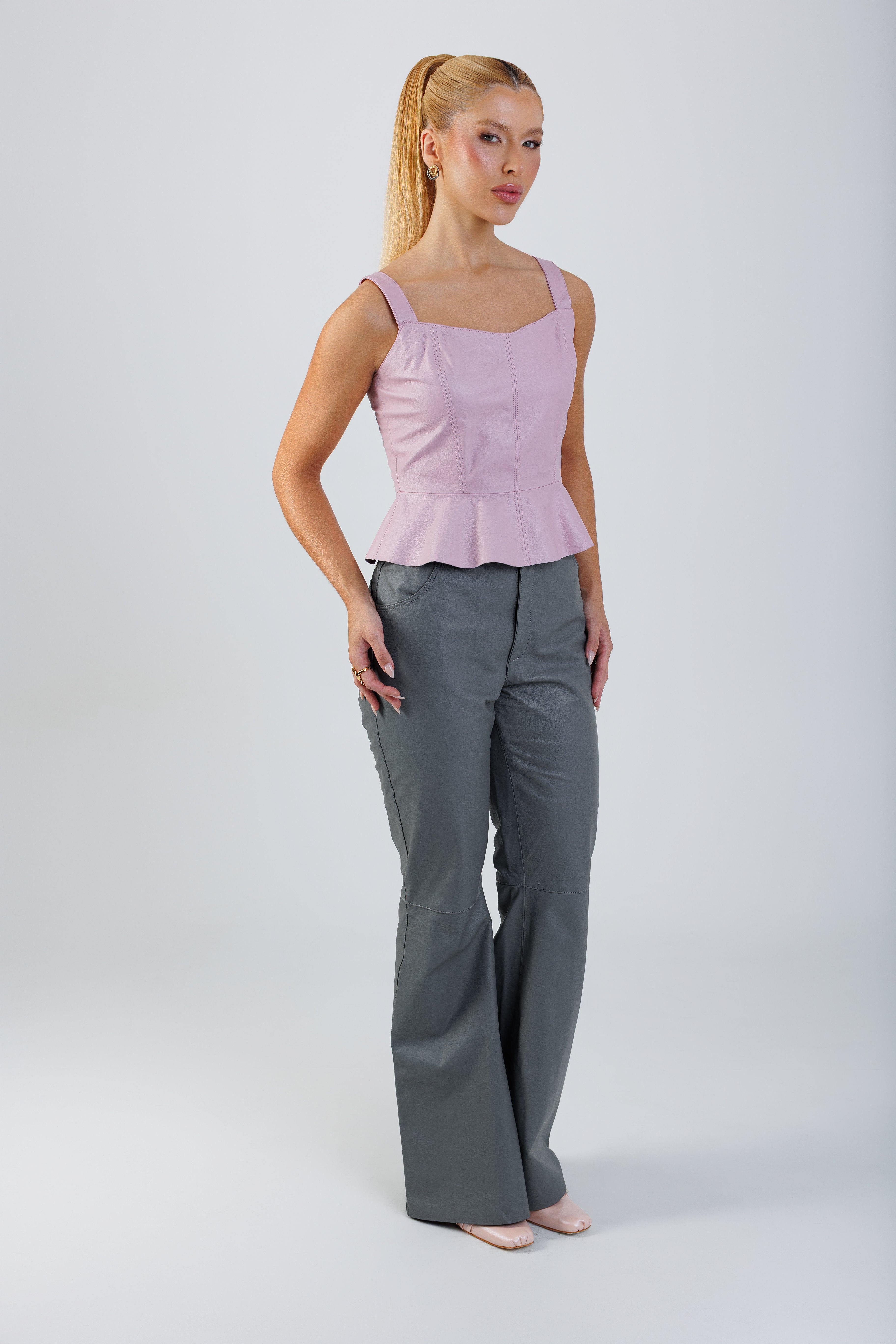 Regata  Ruffle
